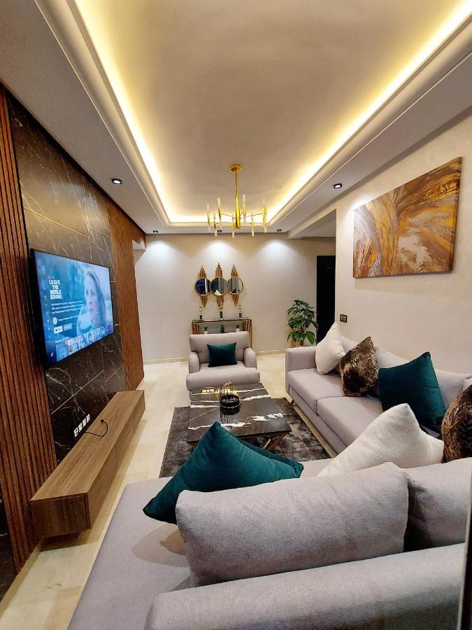Modern Apartment Opposite The Hassan2 Mosque, Very Well Equipped And Stylish, 85 M2 With Gym And Direct Sea View With Underground Garage , Prohibits Unmarried Couples Of Arab Origin Casablanca Eksteriør billede