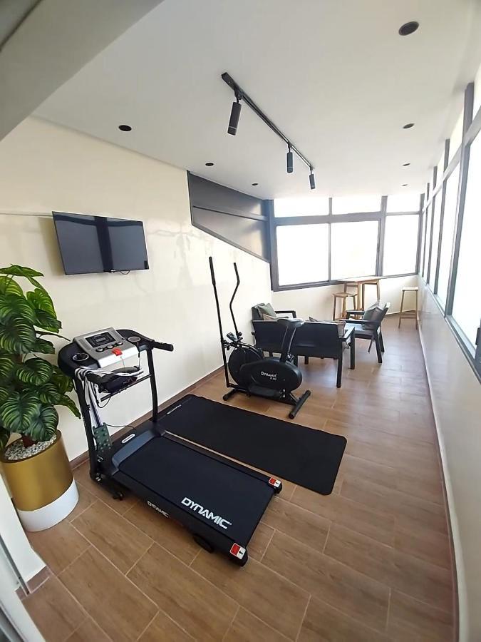 Modern Apartment Opposite The Hassan2 Mosque, Very Well Equipped And Stylish, 85 M2 With Gym And Direct Sea View With Underground Garage , Prohibits Unmarried Couples Of Arab Origin Casablanca Eksteriør billede
