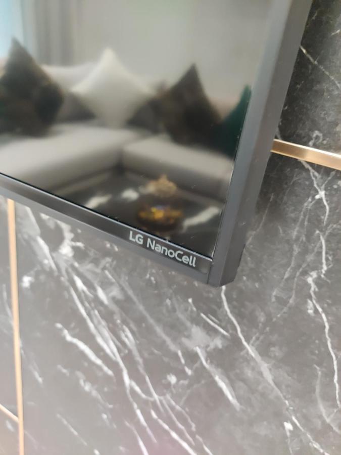 Modern Apartment Opposite The Hassan2 Mosque, Very Well Equipped And Stylish, 85 M2 With Gym And Direct Sea View With Underground Garage , Prohibits Unmarried Couples Of Arab Origin Casablanca Eksteriør billede