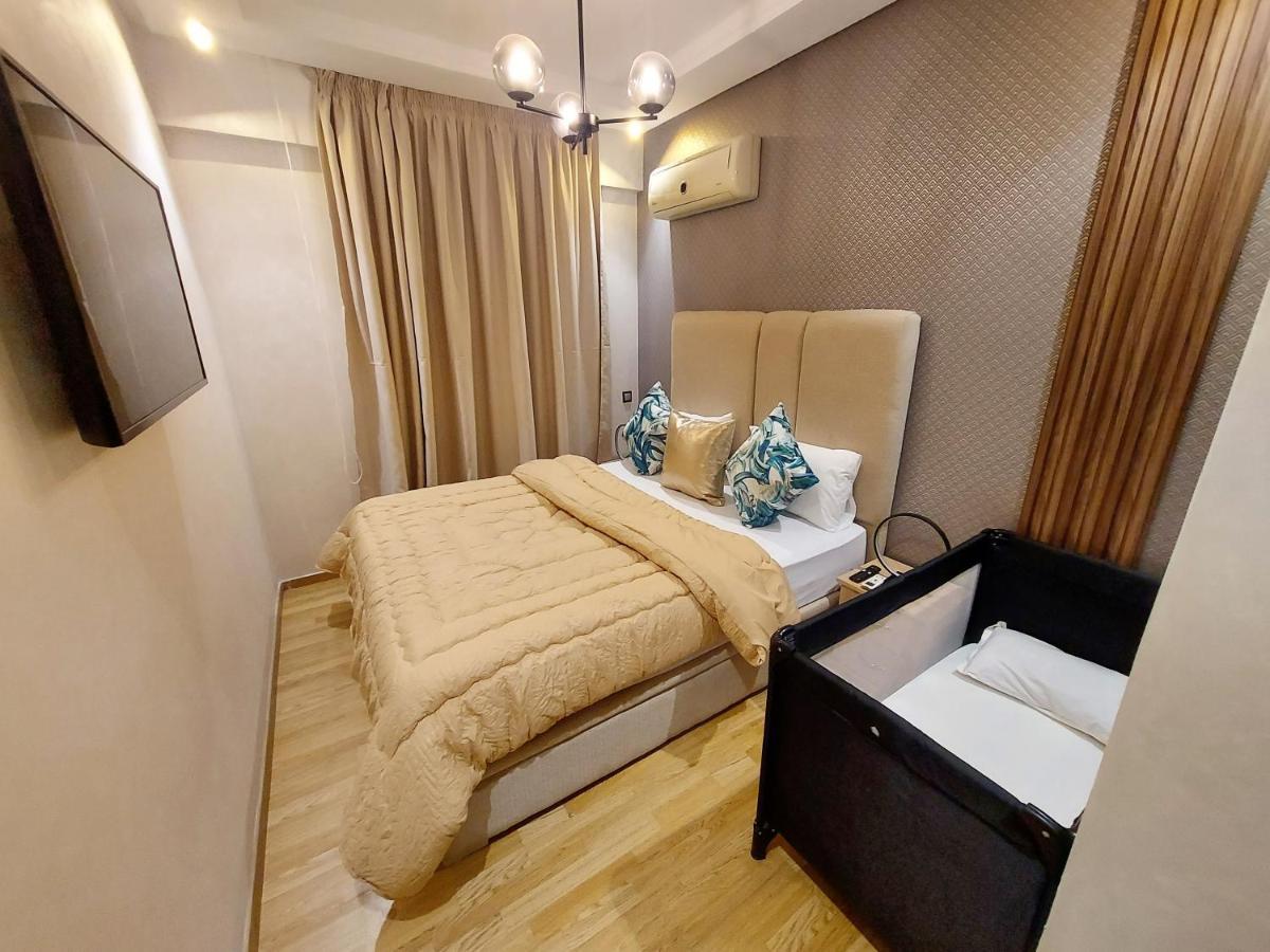 Modern Apartment Opposite The Hassan2 Mosque, Very Well Equipped And Stylish, 85 M2 With Gym And Direct Sea View With Underground Garage , Prohibits Unmarried Couples Of Arab Origin Casablanca Eksteriør billede