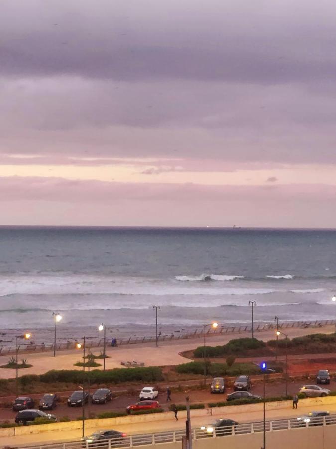 Modern Apartment Opposite The Hassan2 Mosque, Very Well Equipped And Stylish, 85 M2 With Gym And Direct Sea View With Underground Garage , Prohibits Unmarried Couples Of Arab Origin Casablanca Eksteriør billede