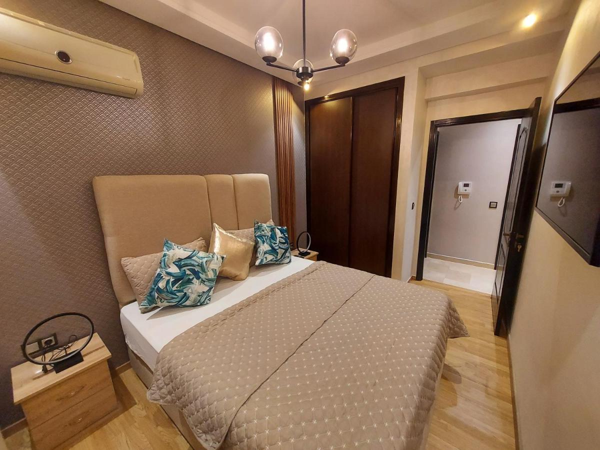 Modern Apartment Opposite The Hassan2 Mosque, Very Well Equipped And Stylish, 85 M2 With Gym And Direct Sea View With Underground Garage , Prohibits Unmarried Couples Of Arab Origin Casablanca Eksteriør billede