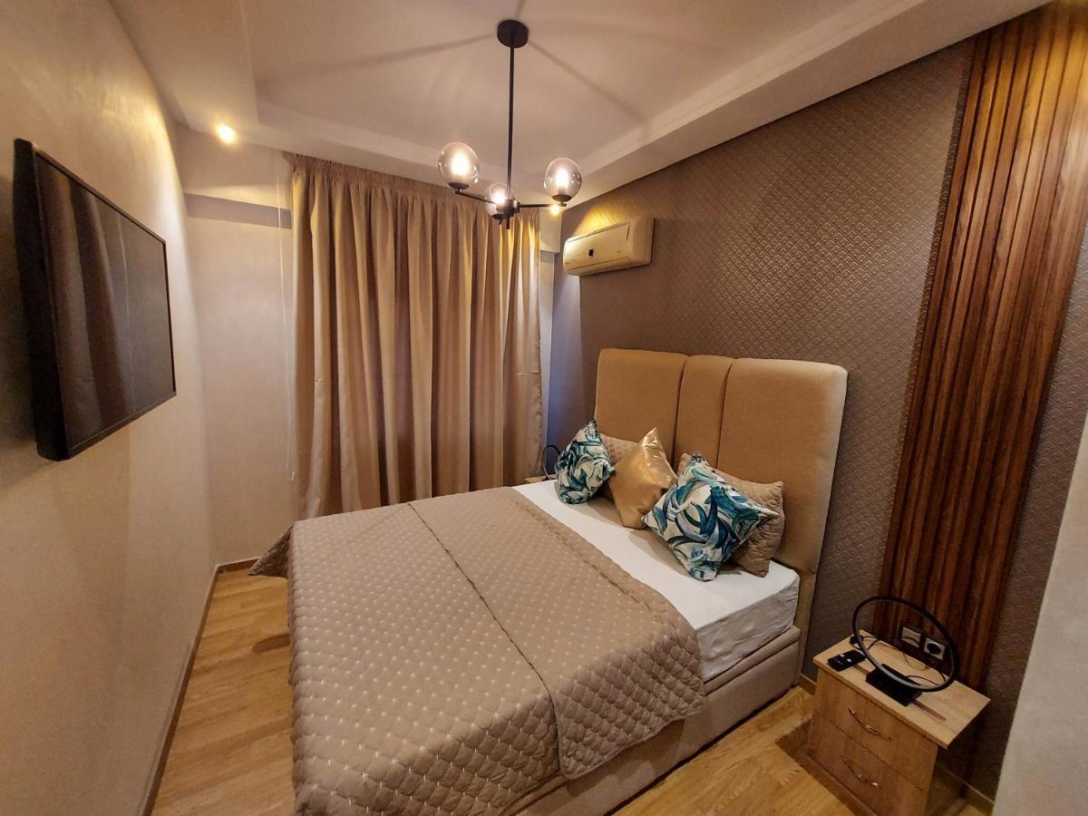 Modern Apartment Opposite The Hassan2 Mosque, Very Well Equipped And Stylish, 85 M2 With Gym And Direct Sea View With Underground Garage , Prohibits Unmarried Couples Of Arab Origin Casablanca Eksteriør billede