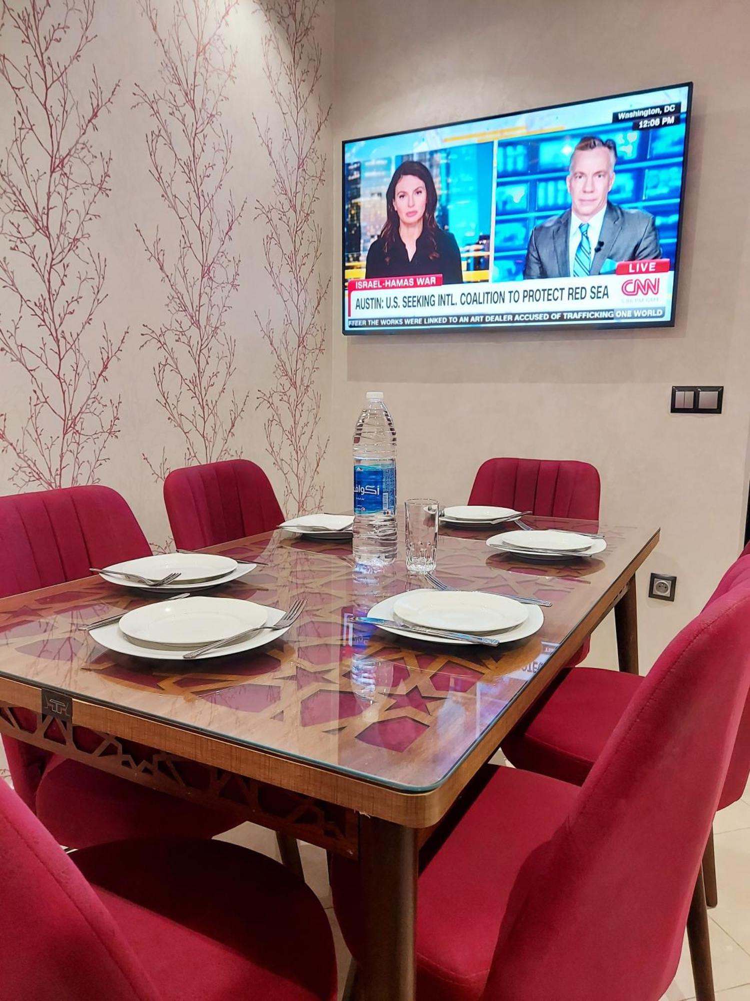 Modern Apartment Opposite The Hassan2 Mosque, Very Well Equipped And Stylish, 85 M2 With Gym And Direct Sea View With Underground Garage , Prohibits Unmarried Couples Of Arab Origin Casablanca Eksteriør billede