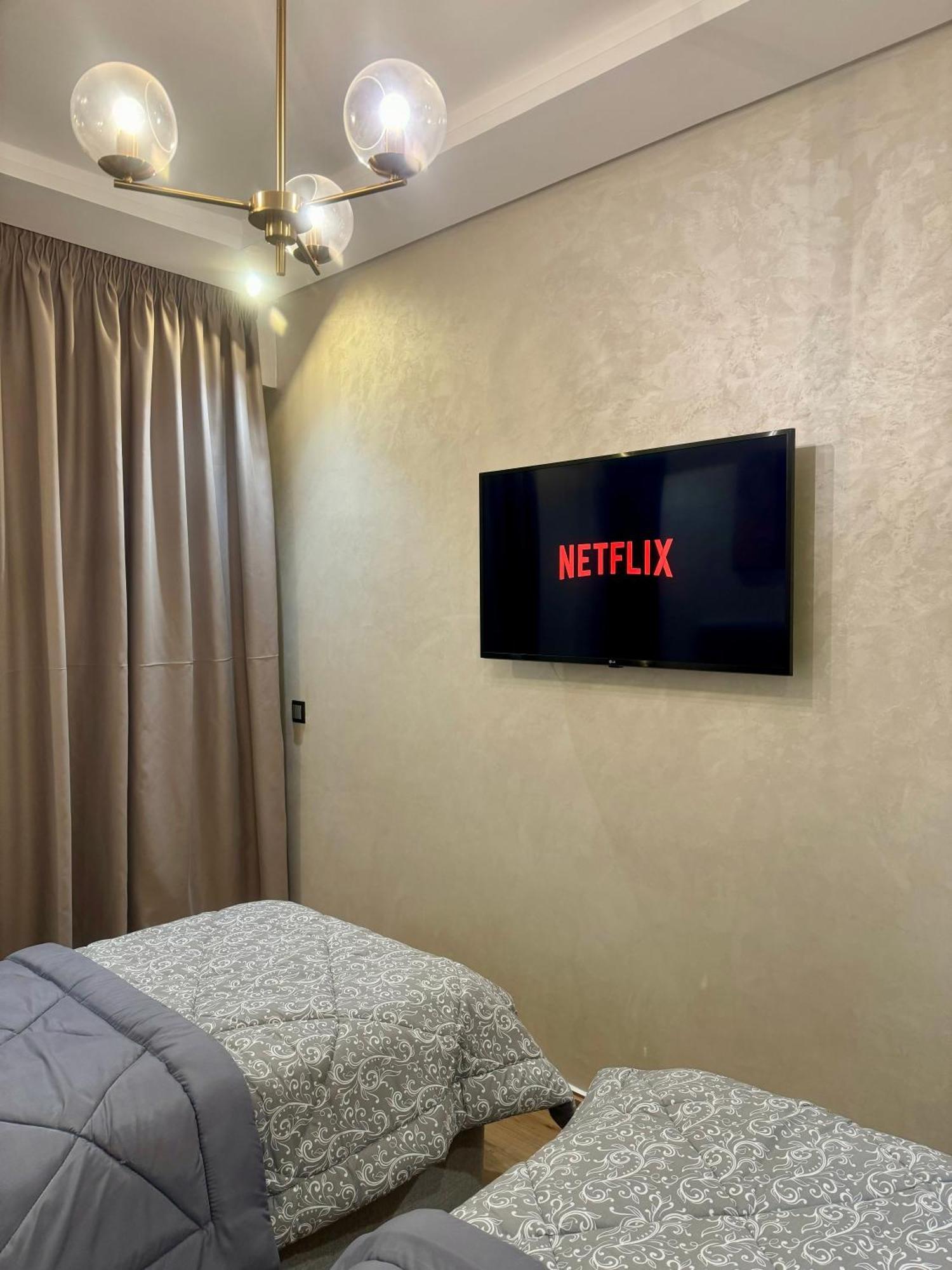 Modern Apartment Opposite The Hassan2 Mosque, Very Well Equipped And Stylish, 85 M2 With Gym And Direct Sea View With Underground Garage , Prohibits Unmarried Couples Of Arab Origin Casablanca Eksteriør billede